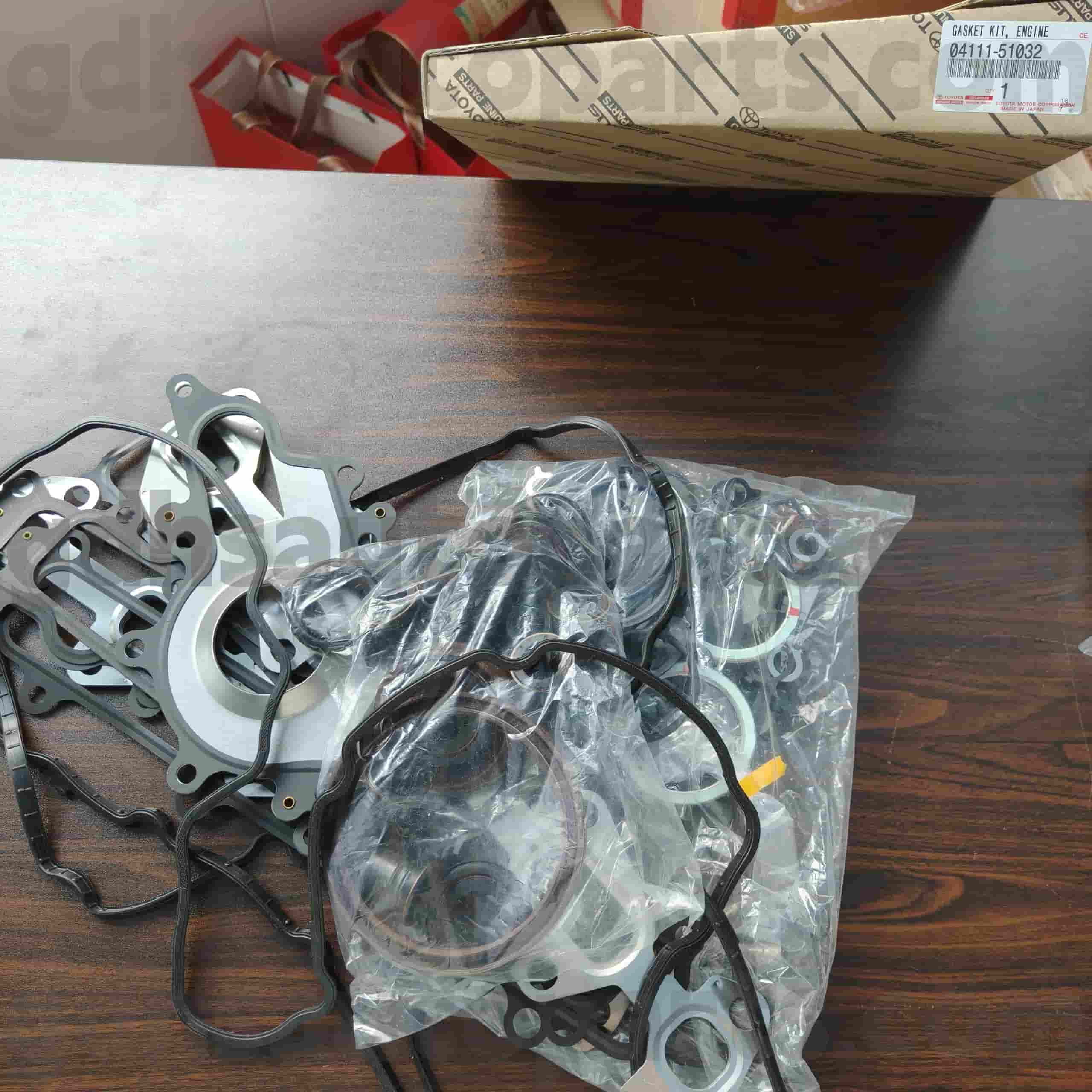 04111-51032 Toyota Engline Parts Engine Cultaul Kit для Land Cruiser