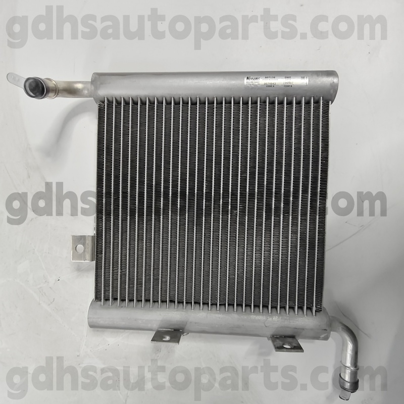 607176 Радіатор Nissens для діапазону ROVER ROVER VELAR OE NO. LR140296