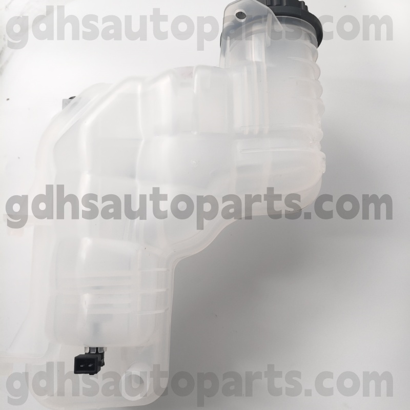 996242 Резервуар Nissens теплоносія для Range Rover OE. LR023080